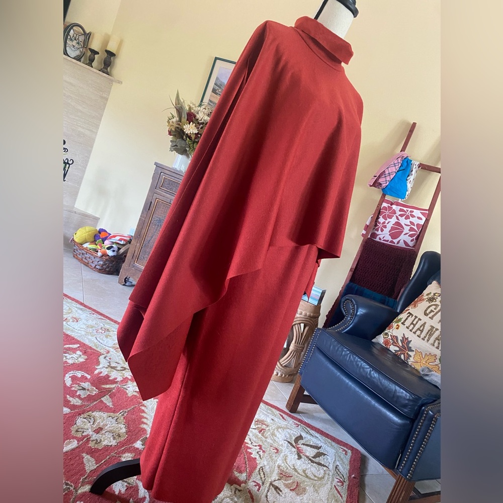 Stunning NWT 2 Piece midi Skirt and Top set in Rust Color Perfect for Fall